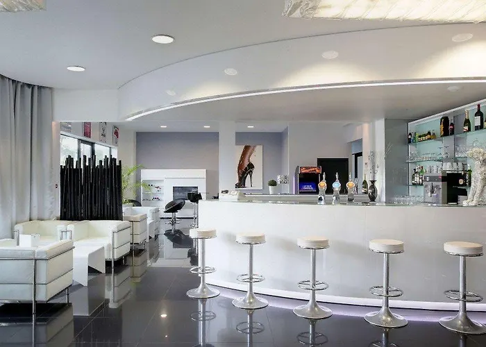 Hotel Comfort Bassin D'arcachon 3*