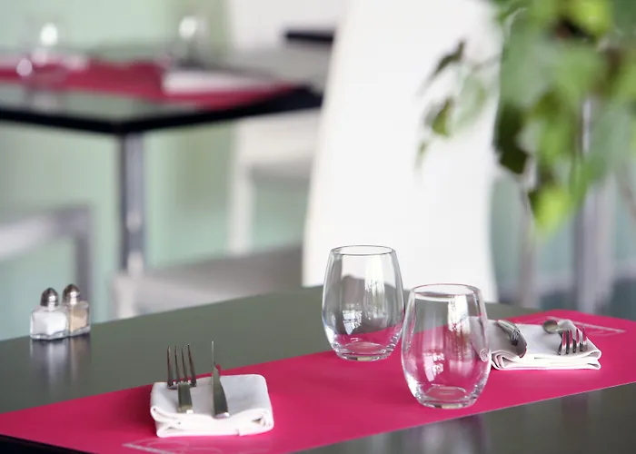 Comfort Bassin D'arcachon Hotel 3*