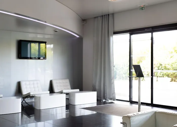 Comfort Bassin D'arcachon Hotel