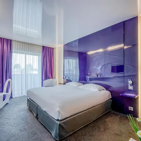 Comfort Bassin D'arcachon ホテル 3*
